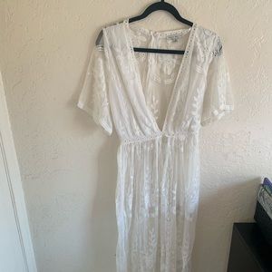 Lightweight mesh floral embroid dress